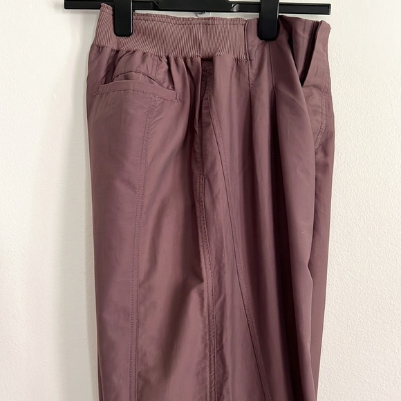 FP Movement by Free People Mesmerize Me Solid Pants NWOT - Picture 14 of 16